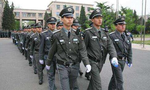 襄陽戎安保安公司消防崗位的保安人員應該遵守哪些工作職責？